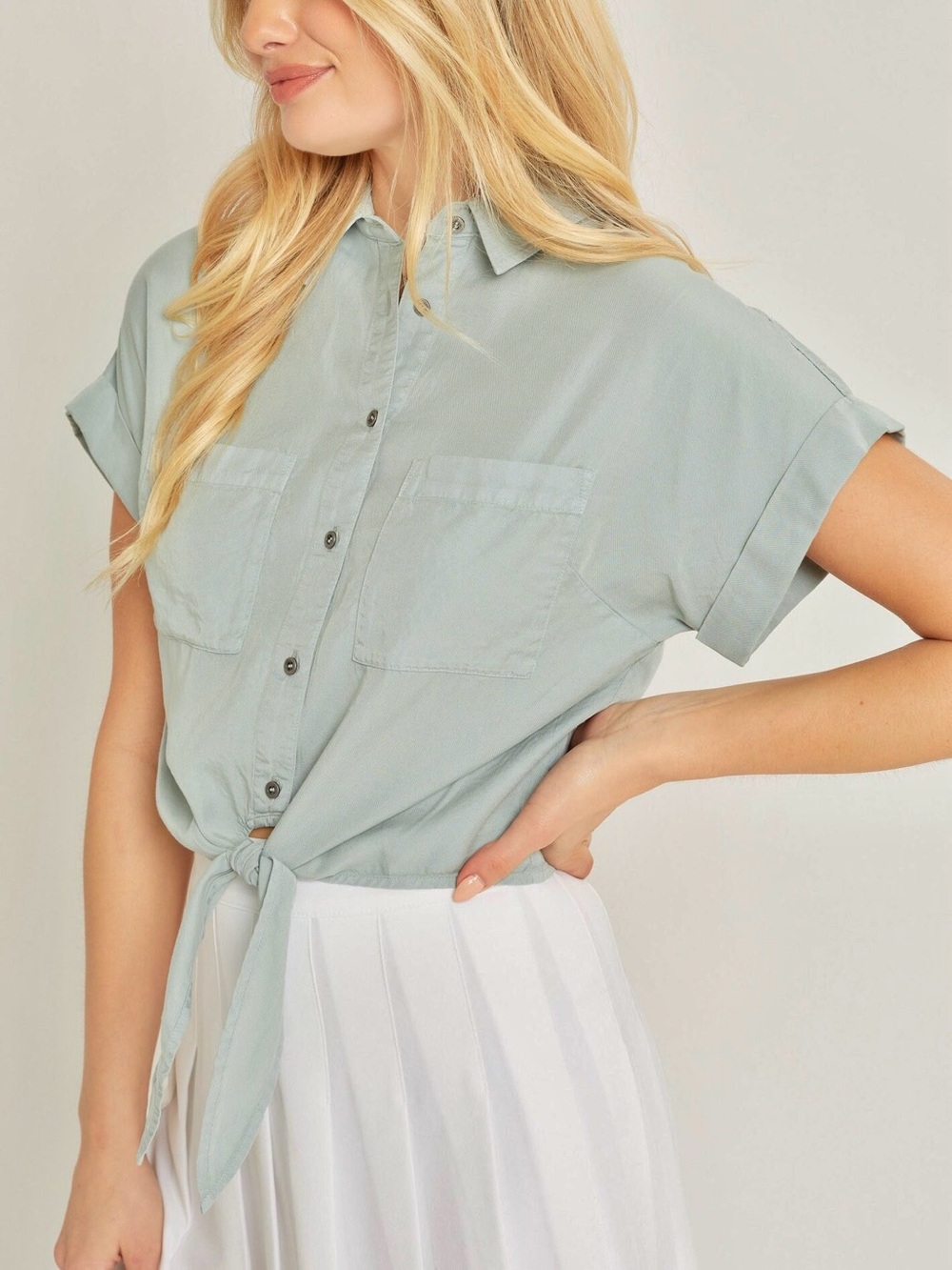 NWT Bebe Tie Front Short Sleeve Cotton Chambray Button Up shirt, size S